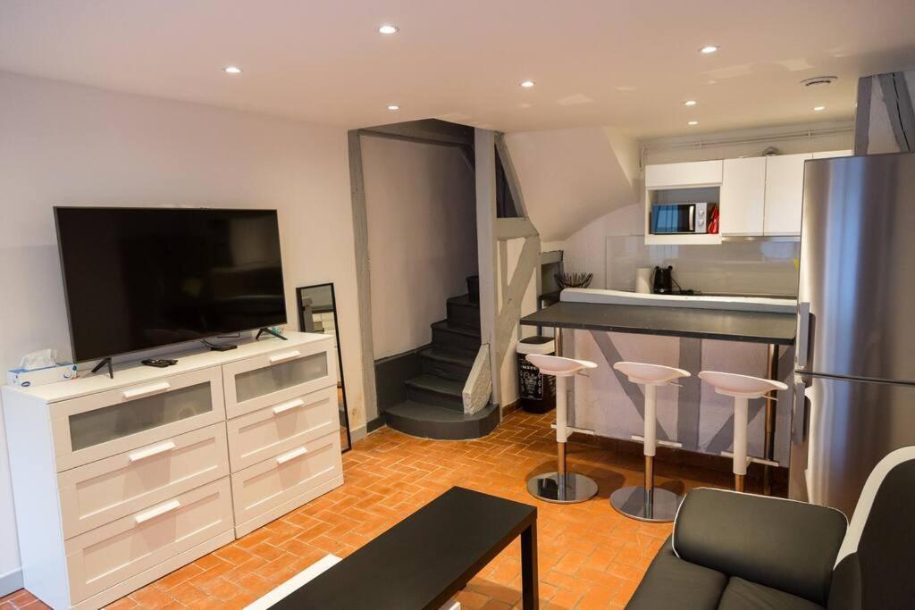 Maison De Ville Calme Rouen St.Paul 2Ch Proche Chu Ngoại thất bức ảnh